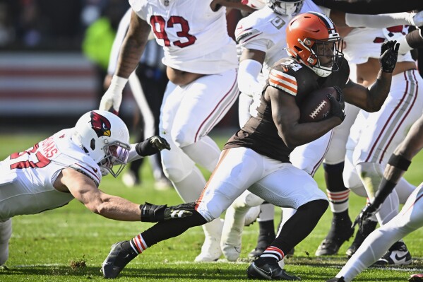 Cleveland Browns leaning on 3 back committee to keep running game